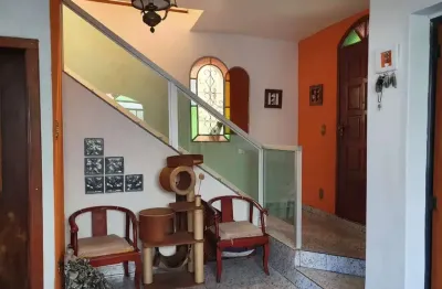 Casa com 4 quartos à venda na Rua Cônego Floriano, Sagrada Família, Belo Horizonte