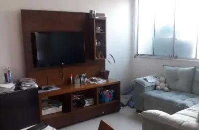 Casa geminada com 4 quartos à venda em belo horizonte