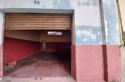 (lj2242) um box medindo 50m² localizado no bairro franciscanos