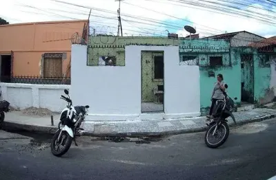 Casa com 1 quarto para alugar na Rua Professor Teodorico, 816, Montese, Fortaleza