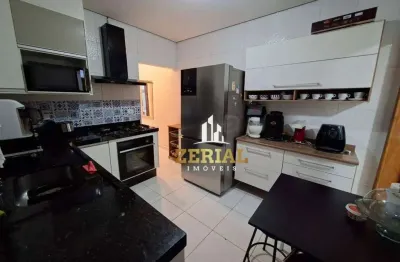 Casa com 2 dormitórios à venda, 74 m² por R$ 660.000,00 - Santo Antônio - São Caetano do Sul/SP