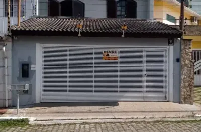 Casa com 3 quartos à venda na Rua Orlando Portela, 65, Vila Paiva, Suzano