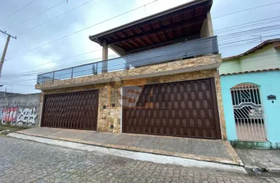 Sobrado de 4 dormitórios; 5 vagas; e área de lazer em suzano