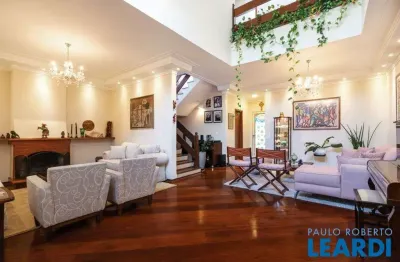 Casa com 6 quartos à venda na Vila São Francisco, São Paulo 
