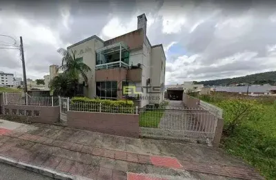 Apartamento à venda, de 02 dormitórios, sacada com churrasqueira em forquilhinha - são josé