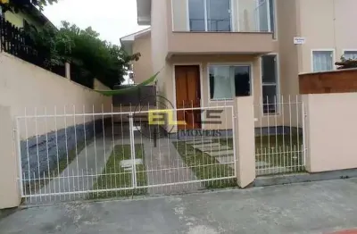 Casa com 2 quartos à venda na Rua Osvaldo Lamim, 300, Barra do Aririú, Palhoça
