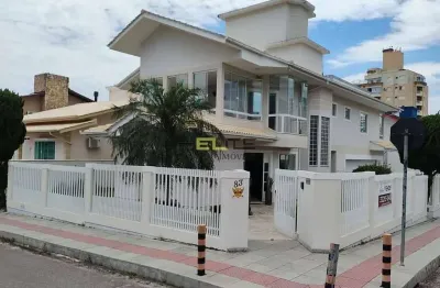 Casa com 4 quartos à venda na Avenida Hilza Terezinha Pagani, 200, Pagani, Palhoça