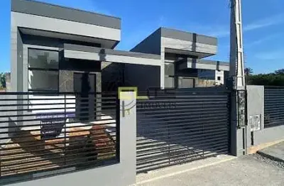 Linda casa de 2 dormitórios nova no bairro ipiranga/são josé.
