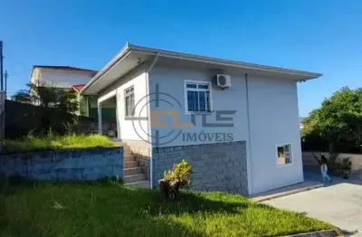 Casa com 3 quartos à venda na servidão walmir freiberg, 197, sertão do maruim, são josé por r$ 790.000