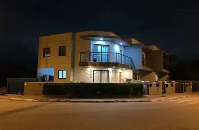 Casa com 3 quartos à venda na rua maria ana da silva, 107, forquilhas, são josé por r$ 640.000