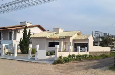 Casa com 3 quartos à venda na r. paulo becker, 152, centro, santo amaro da imperatriz por r$ 690.000