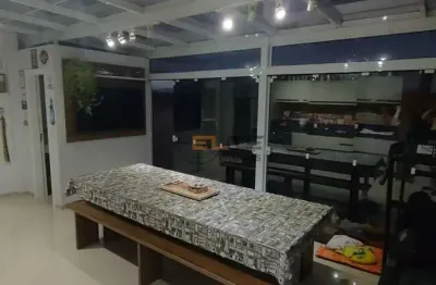 Casa com 3 quartos à venda na rua carlos da silva, 2, guarda do cubatão, palhoça por r$ 795.000