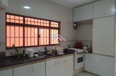 Casa à venda vila jeriva - área útil 177 m2 com 3 dormitórios suíte / 2 vagas / excelente localização - várzea paulista / são paulo / cod. 28998