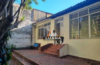 Casa antiga com 4 dorm em terreno 540m² na aclimação
