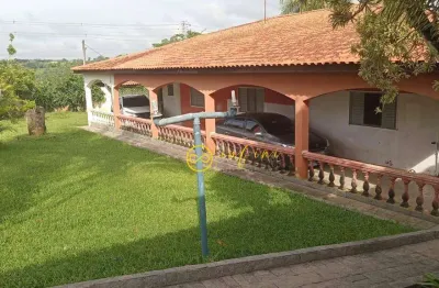 Chácara Residencial com 4 Quartos, sendo 2 Suítes à venda, 3400 m² por R$ 780.000 - Iperozinho - Capela do Alto/São Paulo