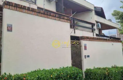 Casa com 3 Quartos, sendo 1 Suíte para alugar, 1588 m² por R$ 4.000/mês - Jardim Embaixador - Sorocaba/SP