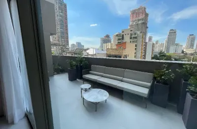 Apto 135 m² com 2 suítes, hall privativo e 2 vagas de garagem