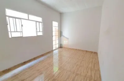 Casa com 2 quartos à venda na Rua Rosa Nejme Bitar, 226, Jardim dos Comerciários (Venda Nova), Belo Horizonte