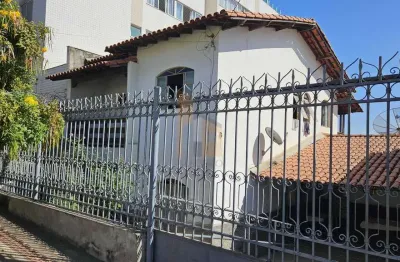Casa com 4 quartos à venda na Rua Marechal Rondon, 357, Planalto, Belo Horizonte
