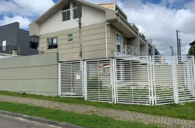 Sobrado para locação no bairro Novo Mundo — 3 quartos, 180 m² - SO93