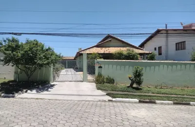 Casa em condomínio de luxo em vargem grande paulista-sp: 3 quartos, 1 suíte, 3 salas, 3 banheiros, 4 vagas de garagem - 200m².