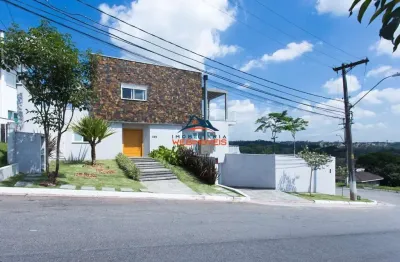 Casa de luxo em condomínio à venda em cotia-sp - 4 quartos, 3 suítes, 2 salas, 5 banheiros, 4 vagas, 632m².