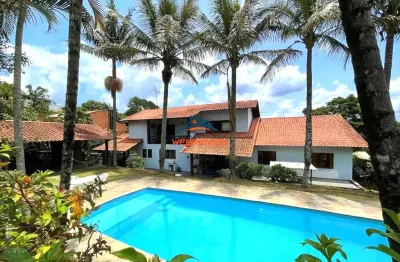 Casa de luxo em condomínio na granja viana ii - cotia-sp  6 quartos, 1 suíte, 4 salas, 6 banheiros, 6 vagas  664,53 m² de área