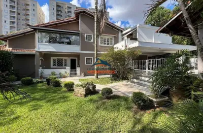 Imponente casa em condomínio na chácara granja velha, carapicuíba-sp: 5 quartos, 2 suítes, 6 salas, 6 banheiros, 10 vagas, 804,46 m².