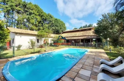 Luxuosa casa em condomínio à venda em carapicuíba-sp, na chácara dos lagos: 3 quartos, 3 suítes, 3 salas, 4 banheiros, 6 vagas, 535,49m².