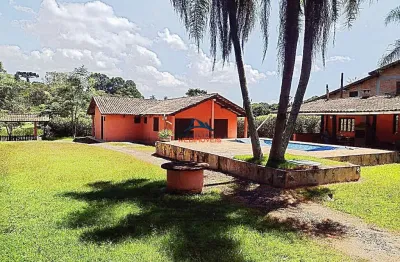 Casa de luxo em condomínio los alamos, vargem grande paulista-sp: 2 quartos, 2 suítes, 2 salas, 3 banheiros, 12 vagas, 270m².