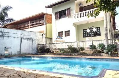 Casa para venda no condomínio granja cristiana no bairro tijuco preto em vargem grande paulista, casa com piscina, edicula, 6 vagas de garagens.