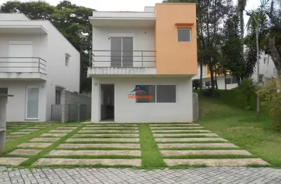 Casa em condomínio à venda em cotia-sp no jardim pioneiro: 3 quartos, 1 suíte, 3 salas, 3 banheiros, 2 vagas, 110m².