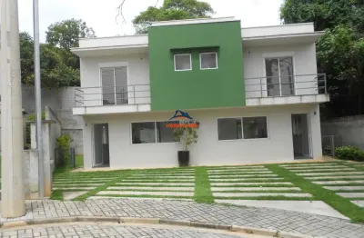 Casa em condomínio à venda em cotia-sp: 3 quartos, 1 suíte, 2 salas, 3 banheiros, 2 vagas de garagem, 110m².