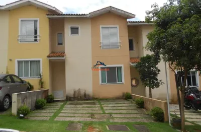 Aluguel de casa em condomínio de alto padrão em cotia-sp, chácara ondas verdes: 3 quartos, 1 suíte, 2 salas, 3 banheiros, 2 vagas, 97m².