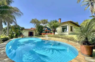 Impecável casa em condomínio à venda em carapicuíba-sp, jardim ana estela  5 quartos, 3 suítes, 7 salas, 5 banheiros, 6 vagas, 368,67 m².