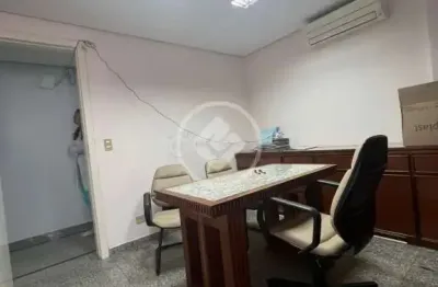 Prédio para alugar na Rua 17 A, Setor Aeroporto, Goiânia