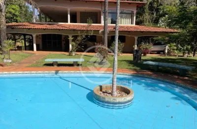 Casa com 6 quartos para alugar na Alameda Vargem Bonita, Estância Vargem Bonita, Senador Canedo