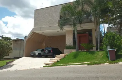 Casa em condomínio fechado com 4 quartos para alugar na Rua Lago 10, Condomínio do Lago, Goiânia