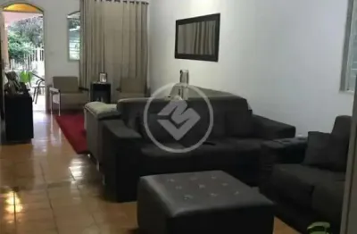 Casa com 3 quartos para alugar na Rua CP 6, Loteamento Celina Park, Goiânia