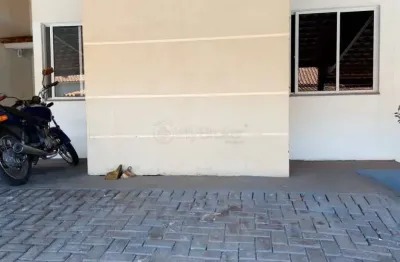 Casa em condomínio fechado com 3 quartos para alugar na Rua JG4, Jardim Gardênia, Goiânia