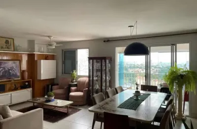 Apartamento com 3 quartos para alugar na Rua 56, Jardim Goiás, Goiânia
