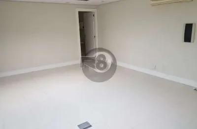 Sala comercial à venda na Avenida Prefeito Osmar Cunha, Centro, Florianópolis