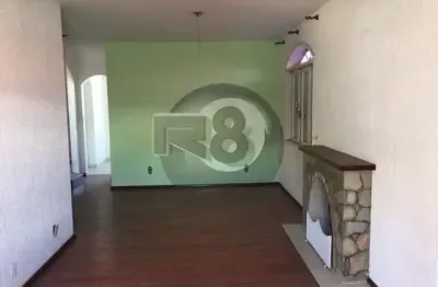 Casa com 4 quartos à venda na Osni Melo, Estreito, Florianópolis