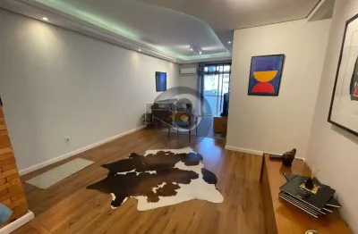 Apartamento com 3 quartos à venda na Rua Presidente Nereu Ramos, Centro, Florianópolis