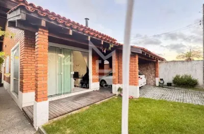 Casa com 3 quartos à venda no Cordeiros, Itajaí  por R$ 980.000