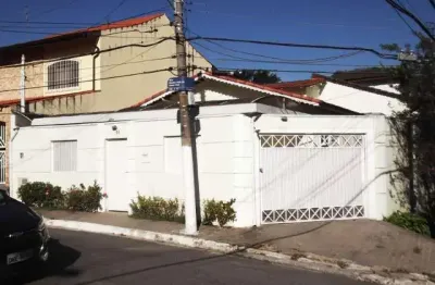 Casa com 3 quartos à venda na rua doutor aldo de assis dias, 10, vila isa, são paulo por r$ 750.000