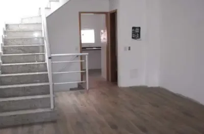 Sobrado novo com 3 suítes - trav.rua guilherme belfort sabino