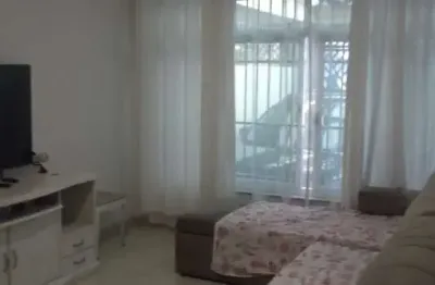 Casa com 3 quartos à venda na rua georgina de albuquerque, 41, aeroporto, são paulo por r$ 700.000