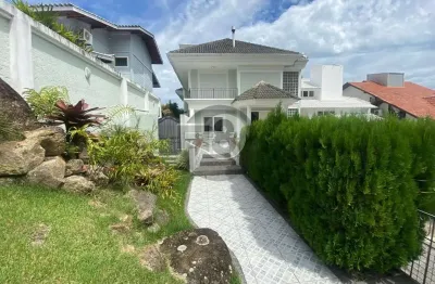Casa com 5 quartos à venda na Rua Júlio Vieira, João Paulo, Florianópolis