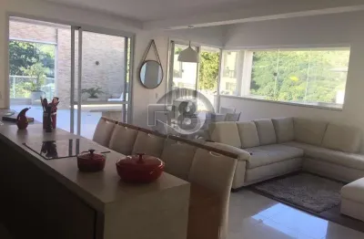 Cobertura com 2 quartos para alugar na Rua Pastor William Richard Schisler Filho, Itacorubi, Florianópolis